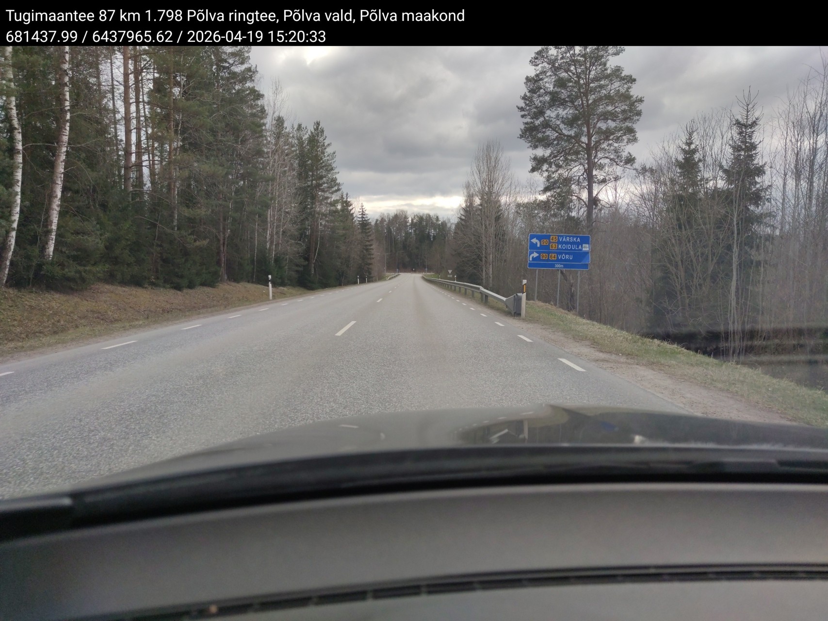 Näidisfoto tee- ja koordinaatandmetega